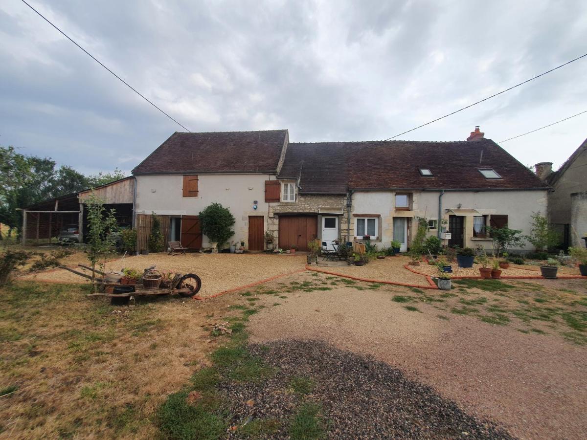 Logis Cote Jardin Villa Varennes-les-Narcy Exterior photo