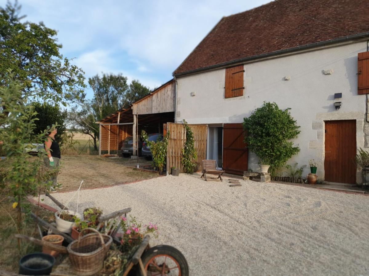 Logis Cote Jardin Villa Varennes-les-Narcy Exterior photo