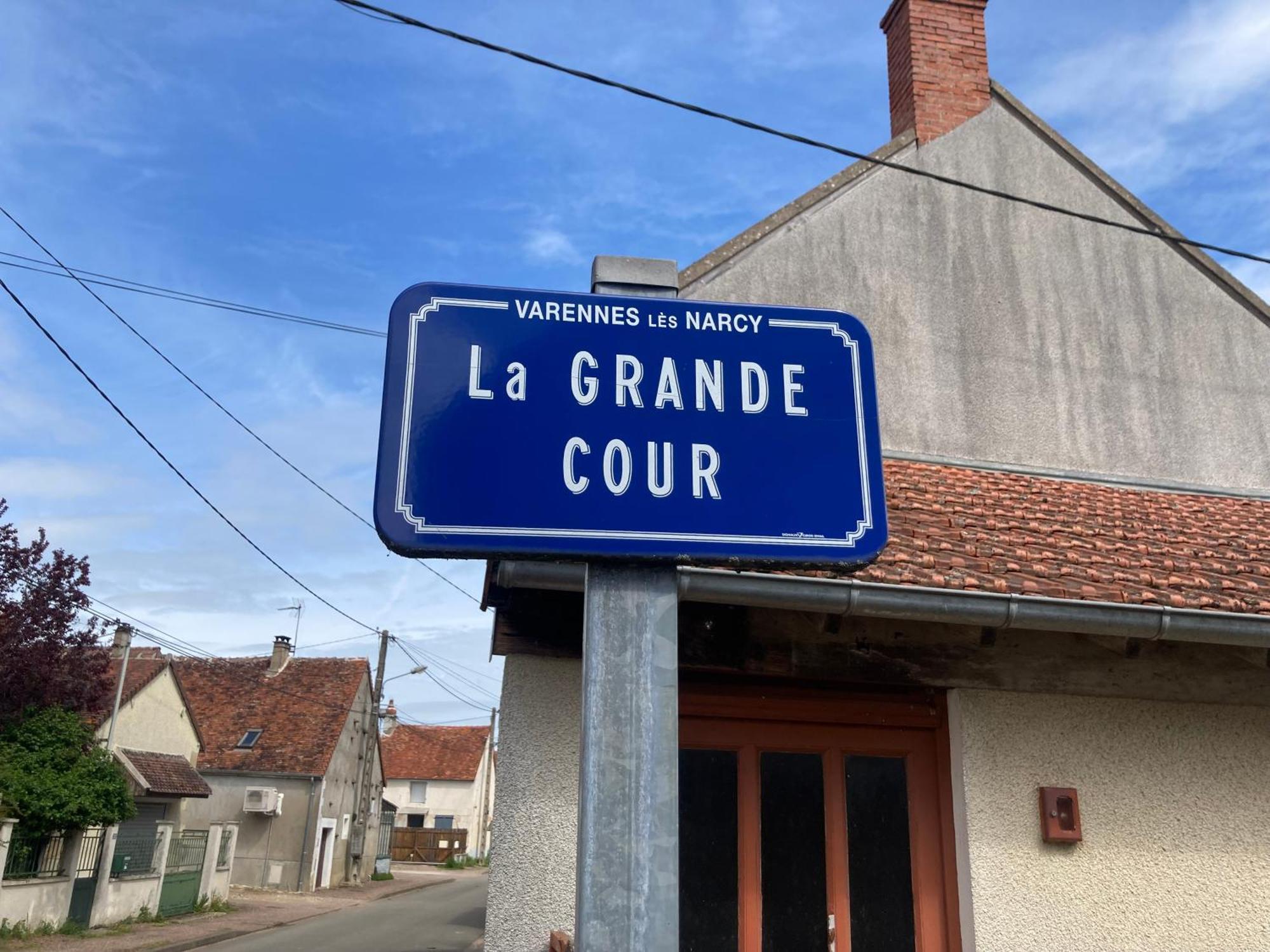 Logis Cote Jardin Villa Varennes-les-Narcy Exterior photo